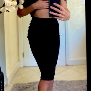 Black Knee Skirt